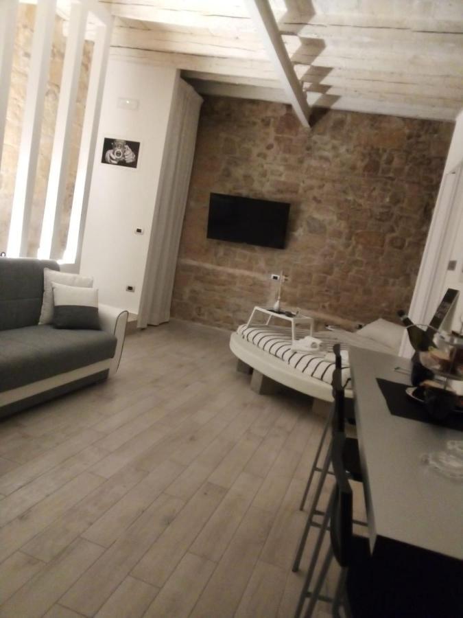 B&B Casa Amalia Barletta Esterno foto